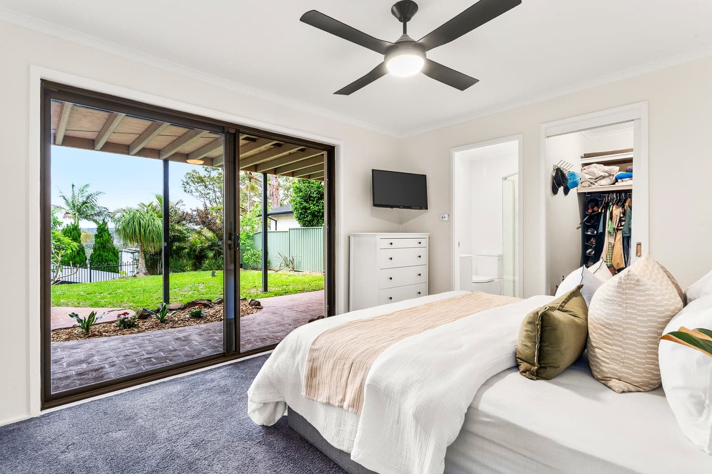 1/6 Tideswell Street, Illawong - Thumbnail 8