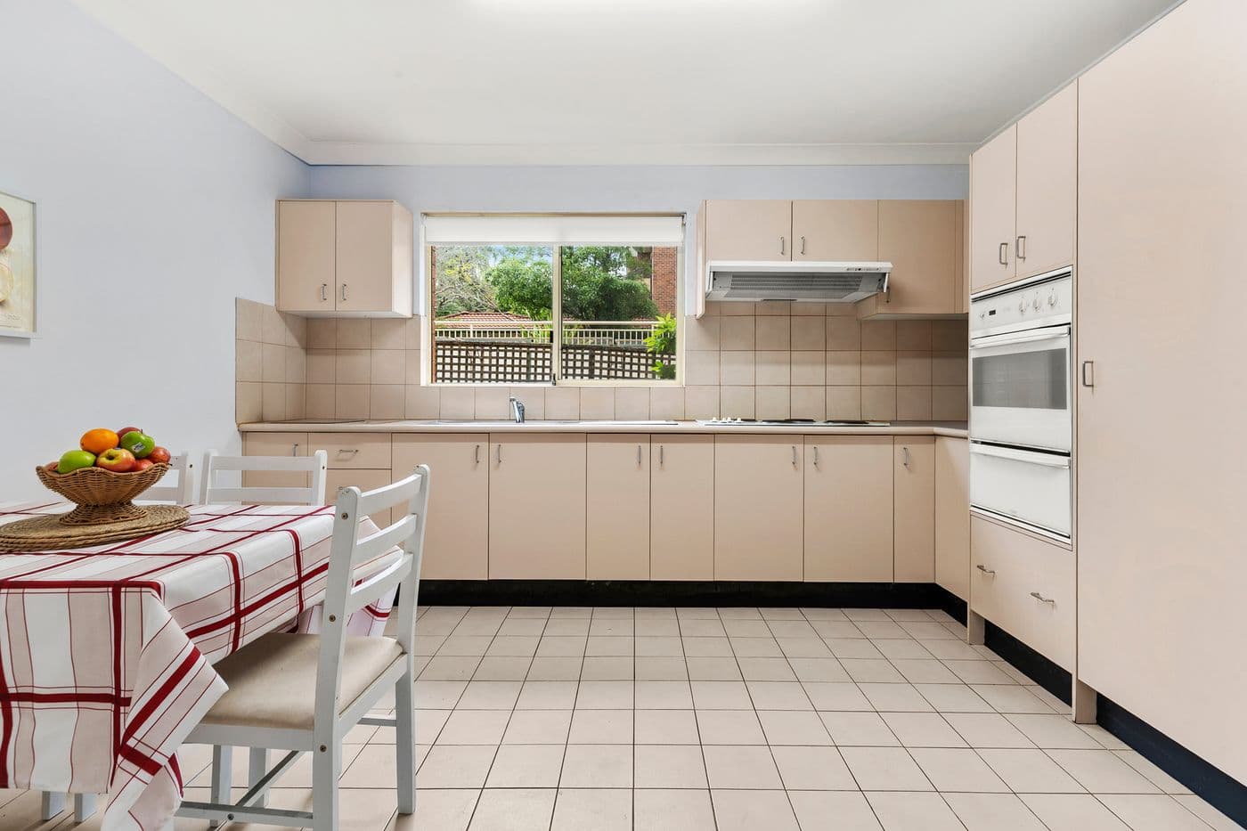 2/2-4 Mansfield Avenue, Caringbah - Thumbnail 3