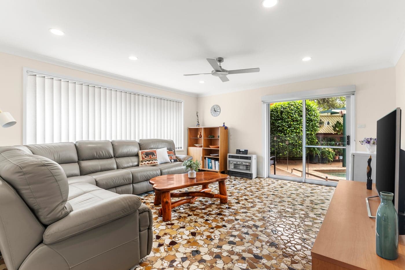 1 Cox Place, Gymea - Thumbnail 6