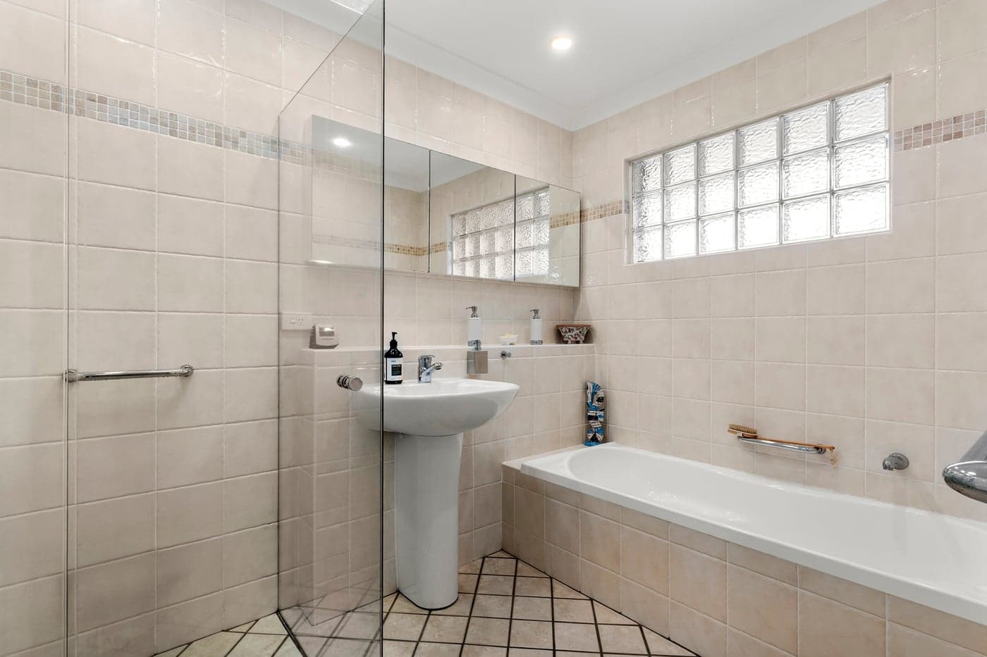 1 Cox Place, Gymea - Thumbnail 8
