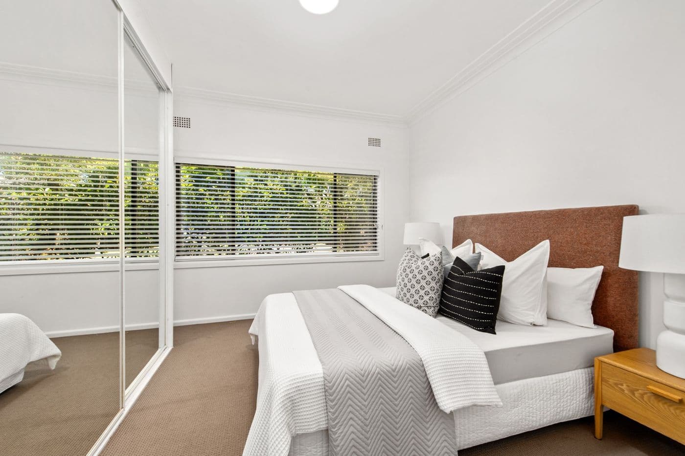 17 Warren Avenue, Grays Point - Thumbnail 2