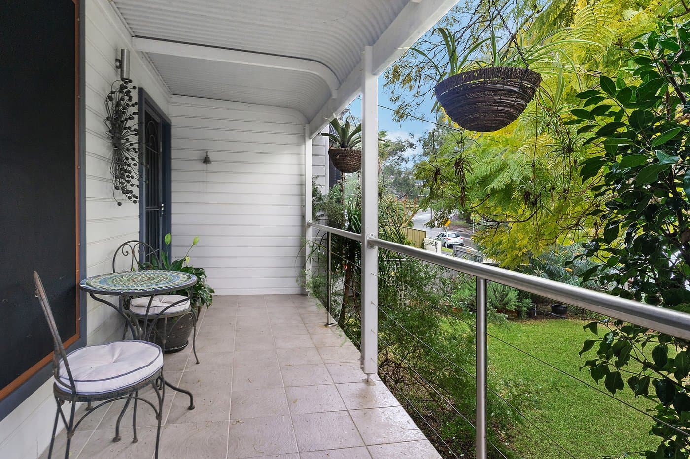 105 Como Road, Oyster Bay - Thumbnail 4