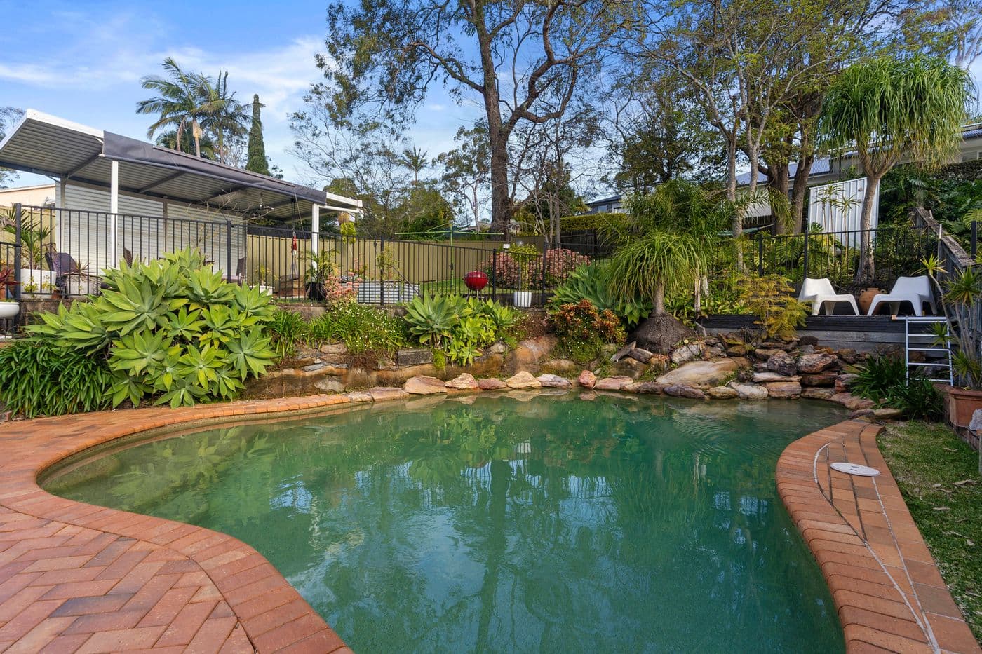 326 Burraneer Bay Road, Caringbah South - Image 1