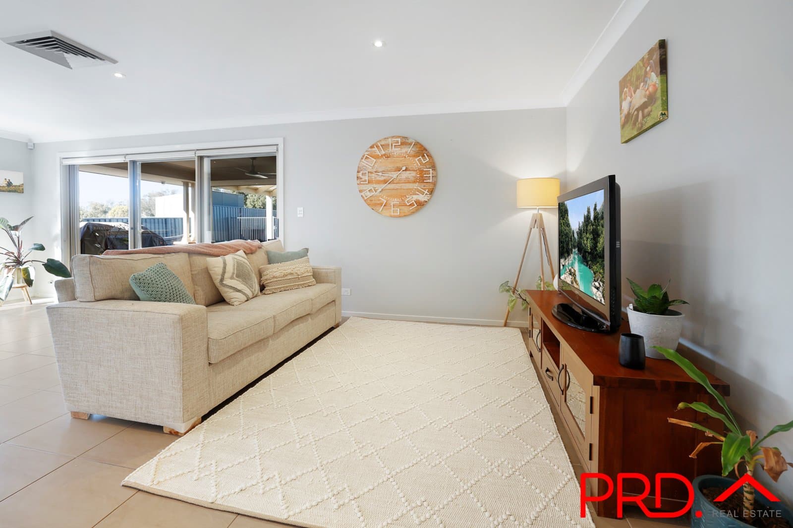 20 Barraberry Retreat, Canning Vale WA 6155, Canning Vale - Thumbnail 8