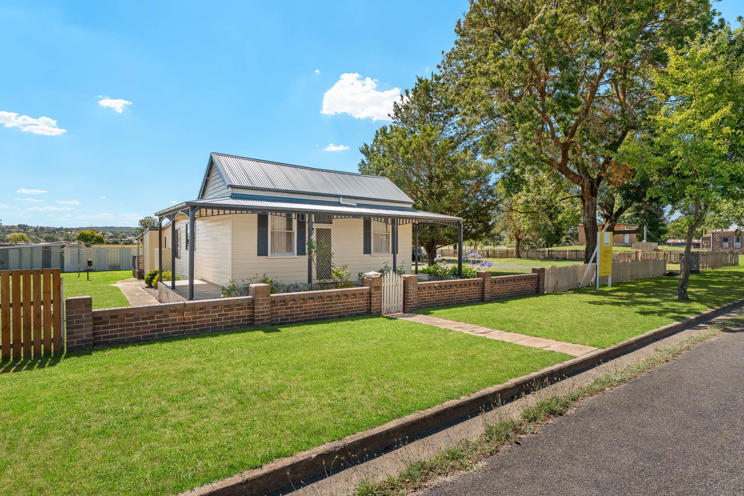 18 Hercules Street, Goulburn NSW 2580, Goulburn - Image 1