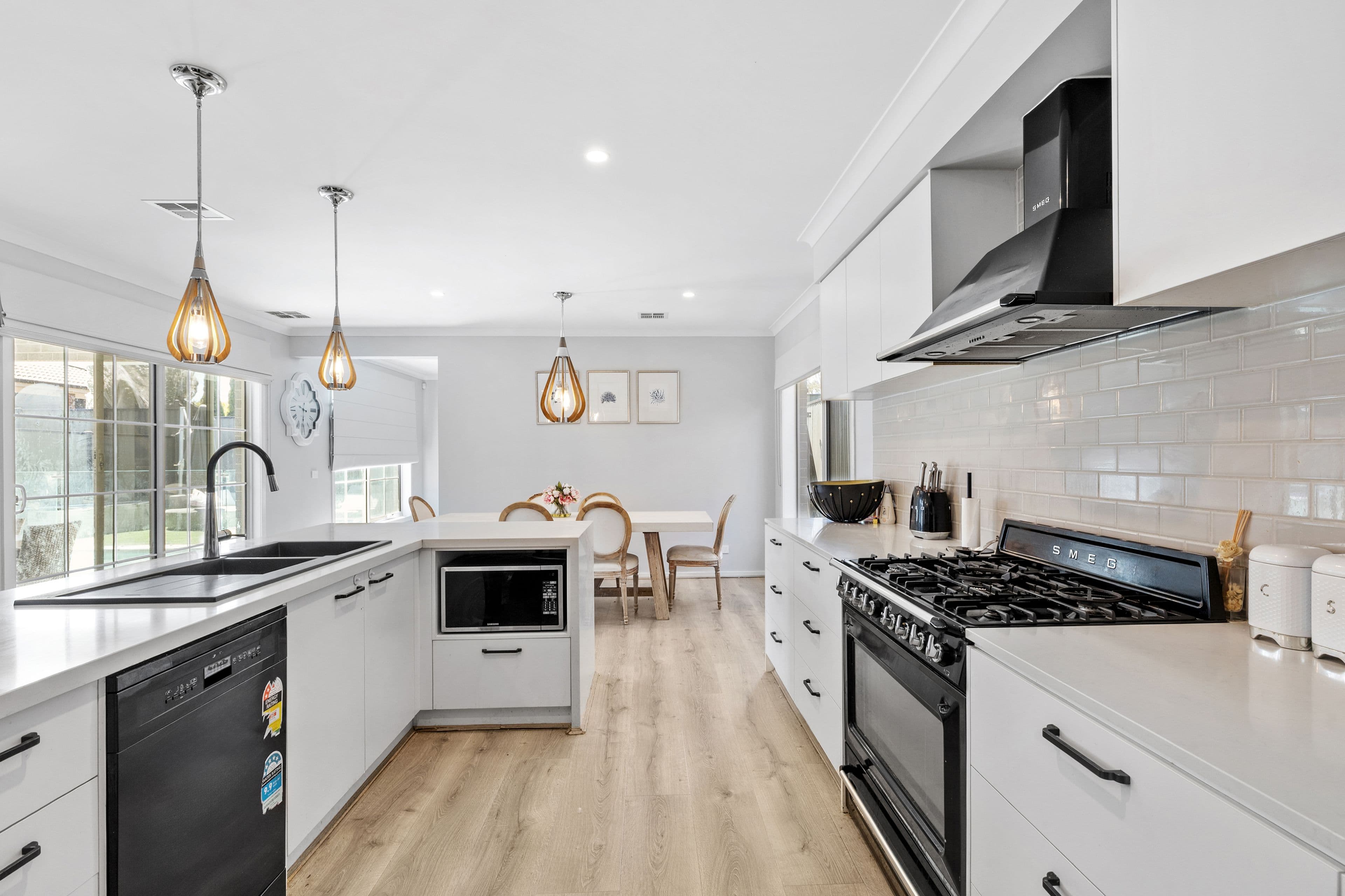 11 St Marks Court, Mernda VIC 3754, Mernda - Thumbnail 3