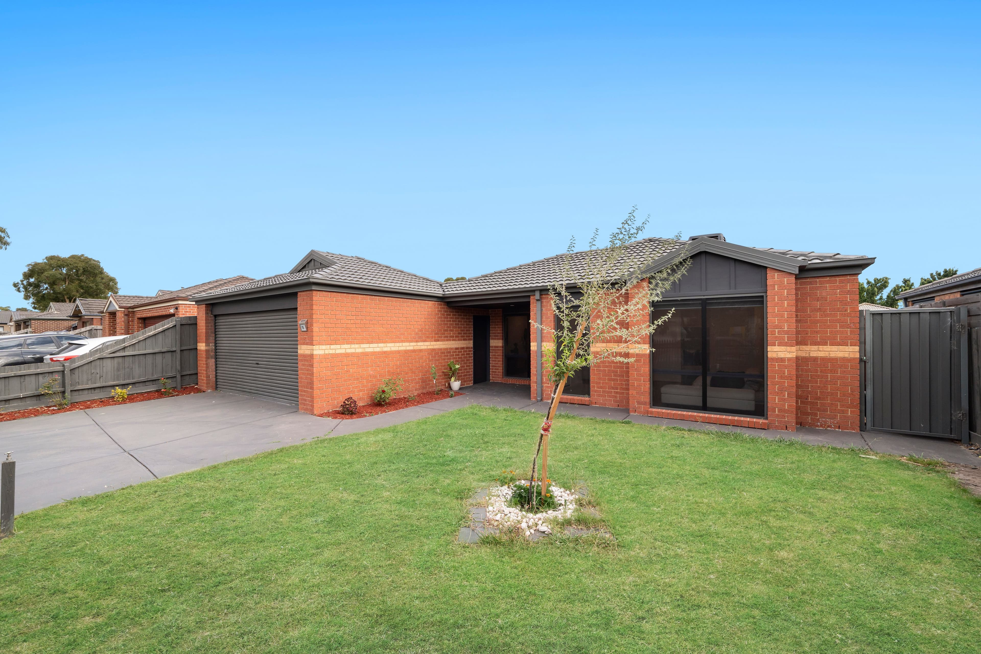 15 Kulkami Way, Cranbourne West - Thumbnail 2