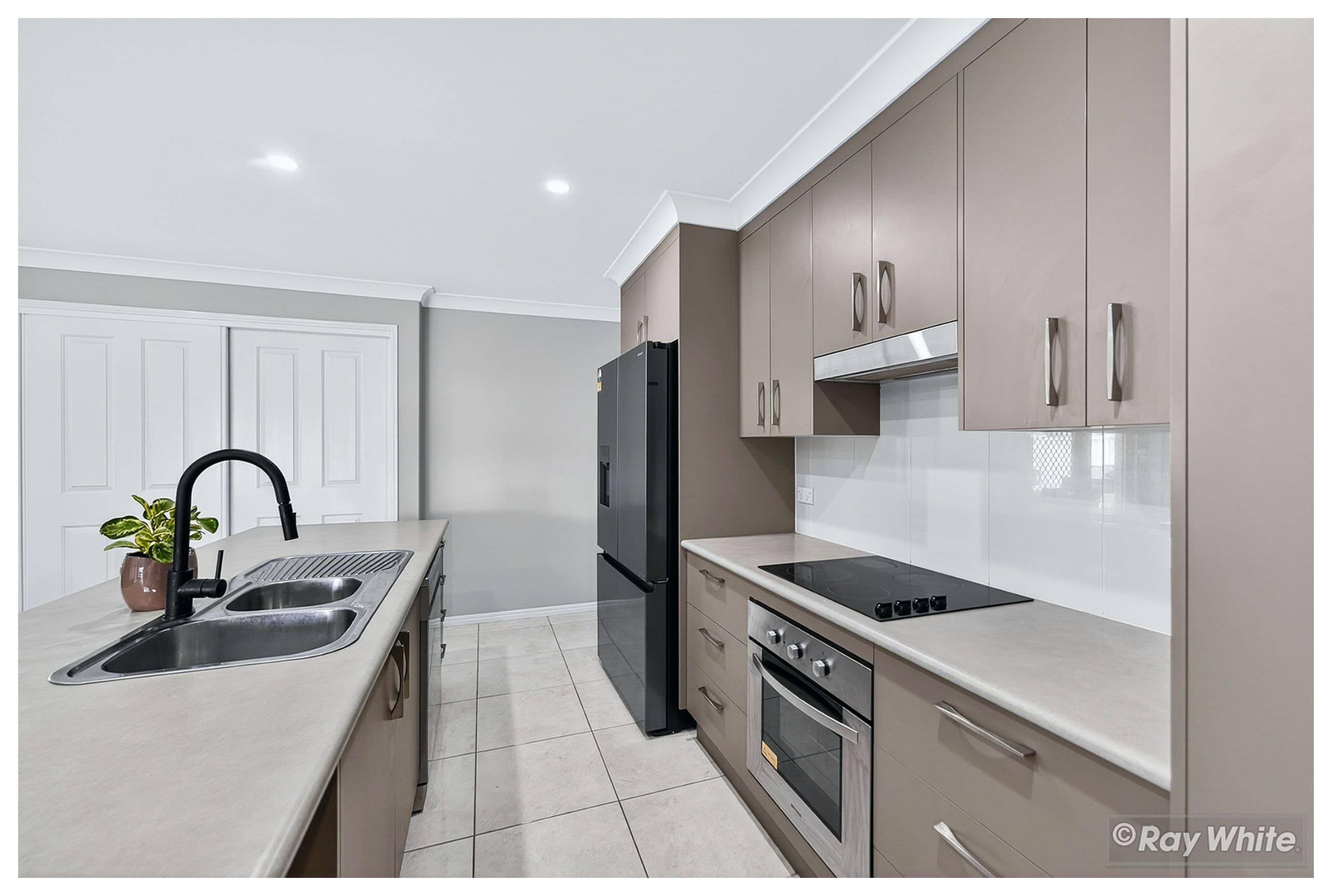 3 Morrell Street, Gracemere QLD 4702, Gracemere - Thumbnail 4