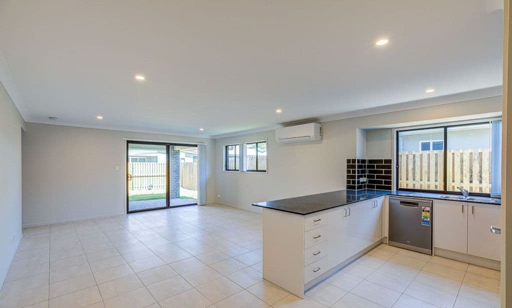 22 Aspen Circuit, Logan Reserve QLD 4133, Logan Reserve - Thumbnail 2