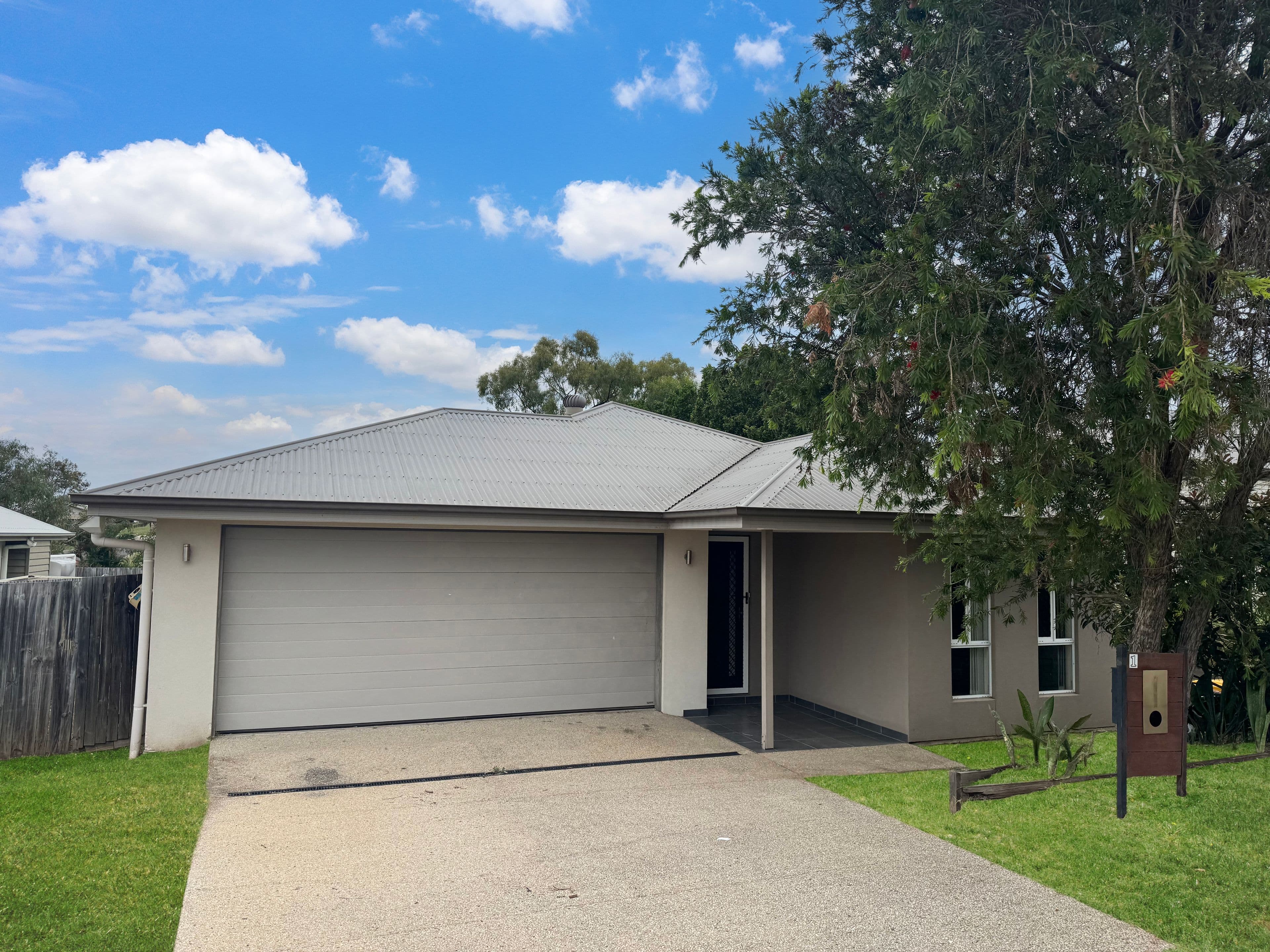 1 Isla Court, New Auckland QLD 4680, New Auckland - Image 1