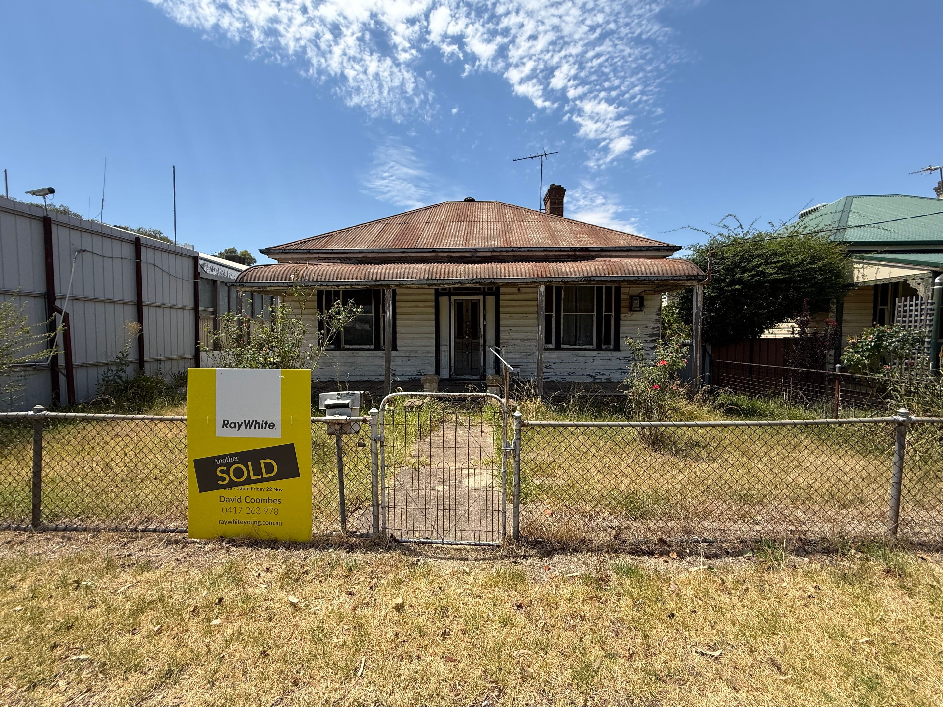 8 Wombat Street, Young NSW 2594, Young - Image 1