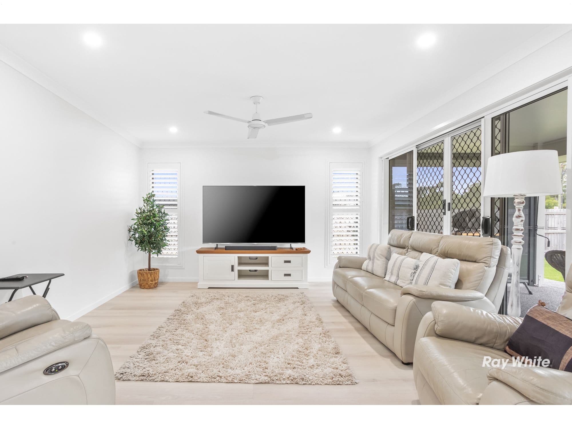 11 Fitzroy Drive, Hidden Valley QLD 4703, Hidden Valley - Thumbnail 2