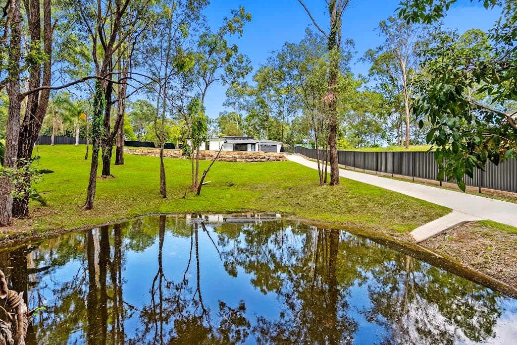 8 Crane Crescent, Nerang, QLD, 4211, Nerang - Thumbnail 4