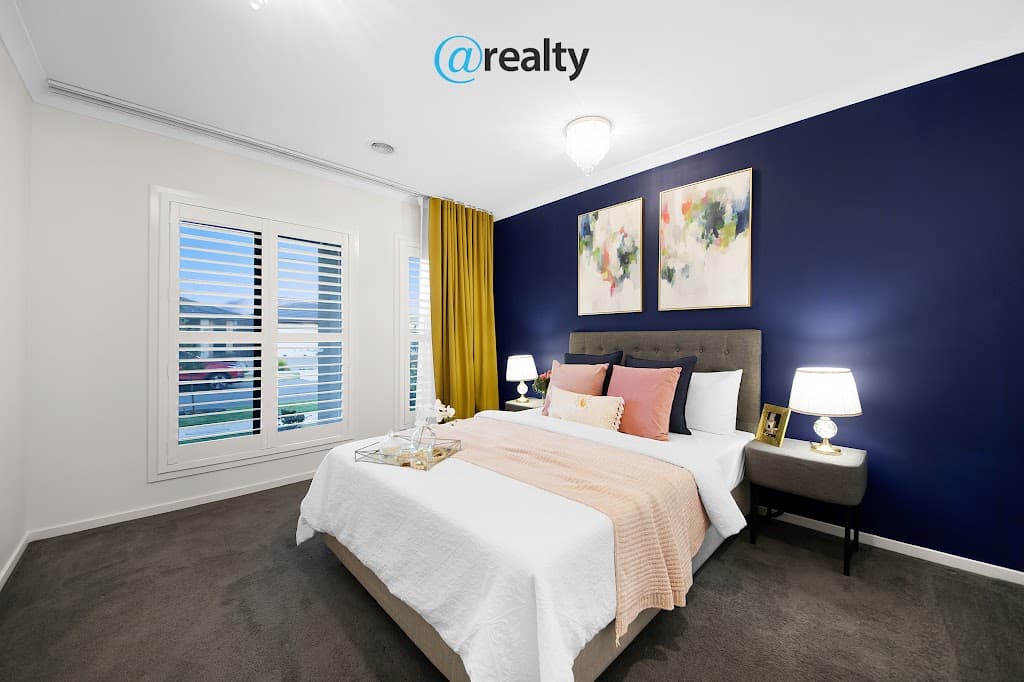 12 Thulian Street, Clyde North, VIC, 3978, Clyde North - Thumbnail 2