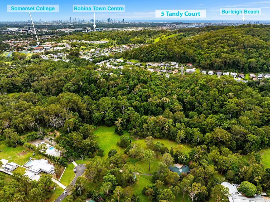 5 Tanby Court, Mudgeeraba, QLD, 4213, Mudgeeraba - Thumbnail 2