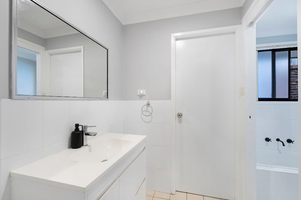 11 Penguin Road, Blue Haven, NSW, 2262, Blue Haven - Thumbnail 8