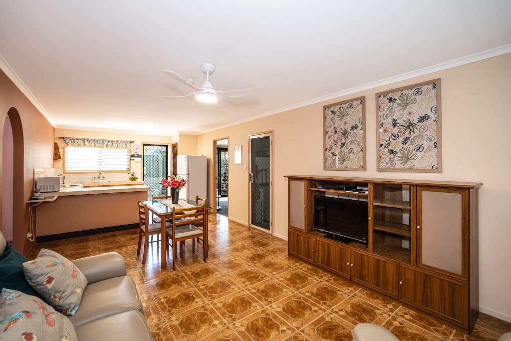 2/14 Nelson Street, Sandstone Point, QLD, 4511, Sandstone Point - Thumbnail 2