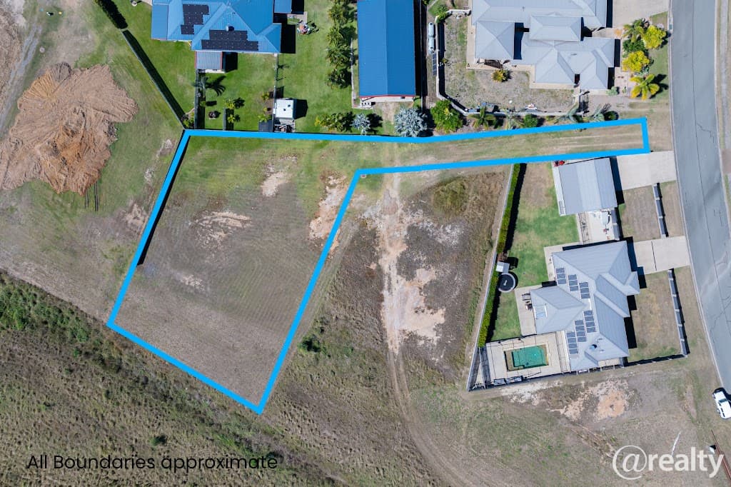 16 Marine Parade, Bowen, QLD, 4805, Bowen - Thumbnail 8