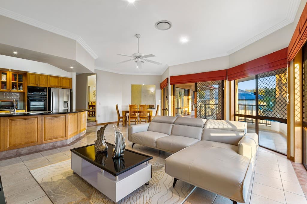 28 Tee Trees Boulevard, Arundel, QLD, 4214, Arundel - Thumbnail 3