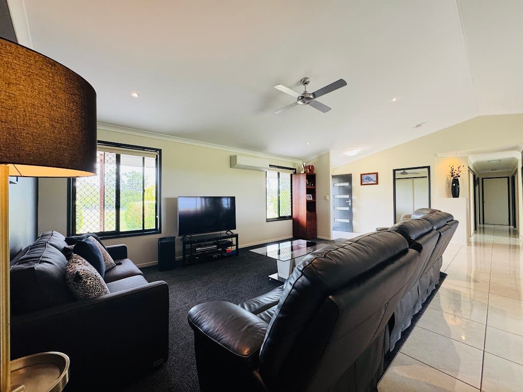 119 Oakview Drive, Redridge, QLD, 4660, Redridge - Thumbnail 2