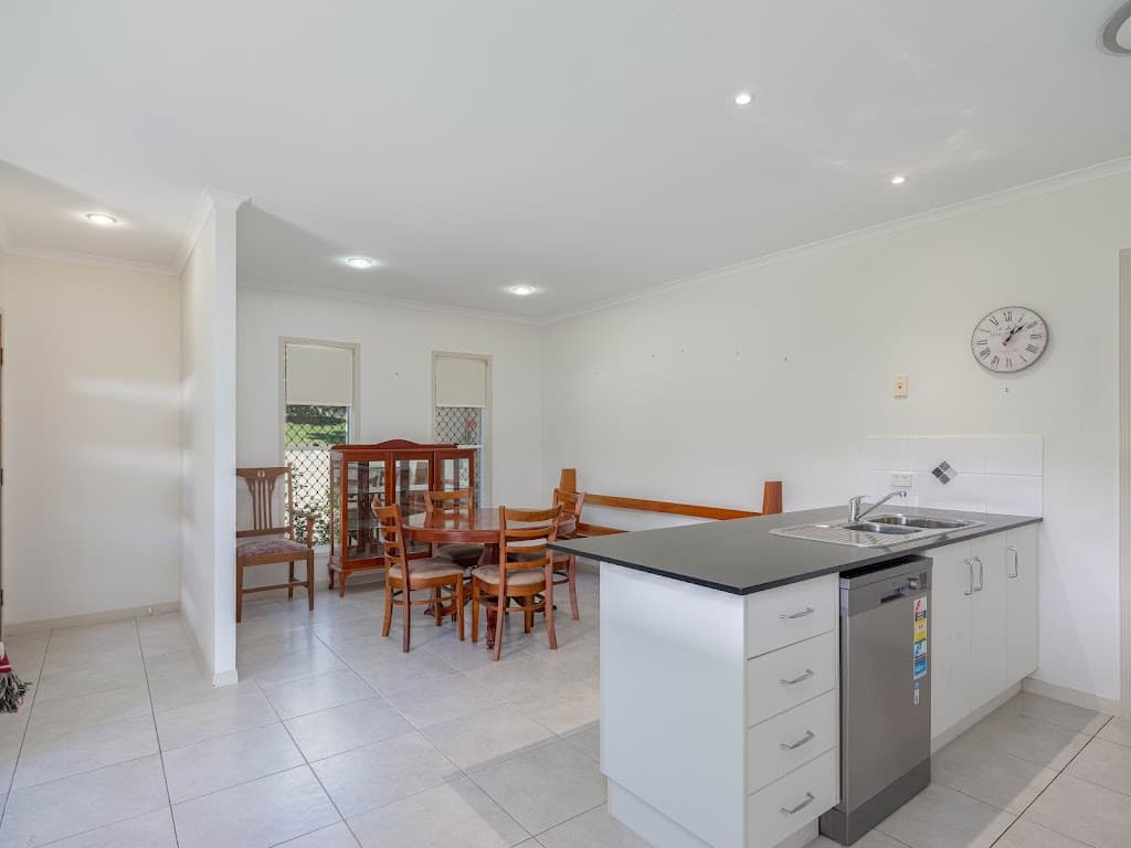1/13 Rocklea Drive, Southside, QLD, 4570, Southside - Thumbnail 5