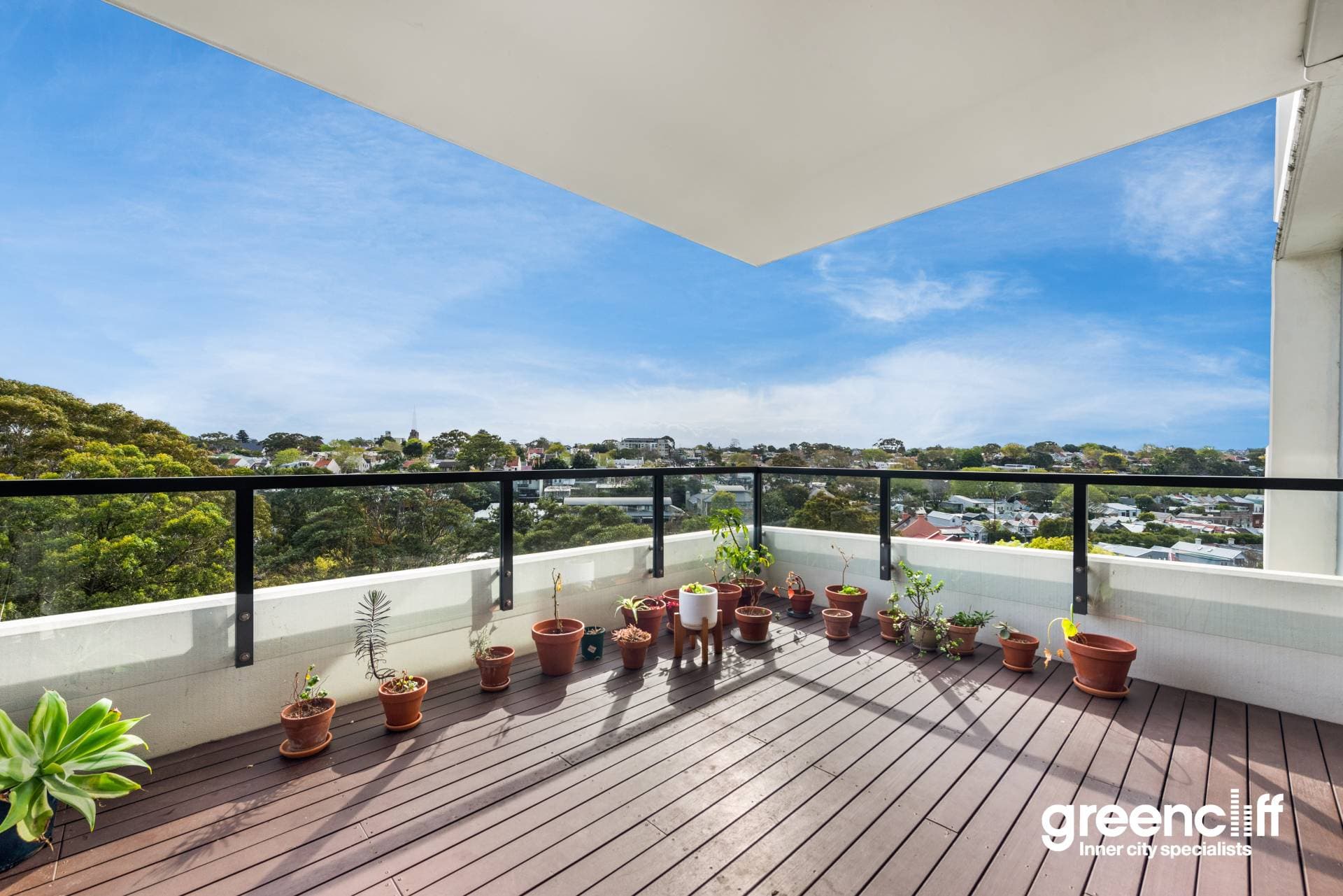 801, 7 Sterling Cct, Camperdown - Thumbnail 2