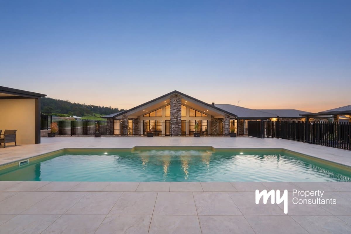 4 Wombat Hollow Terrace, Tahmoor - Image 1