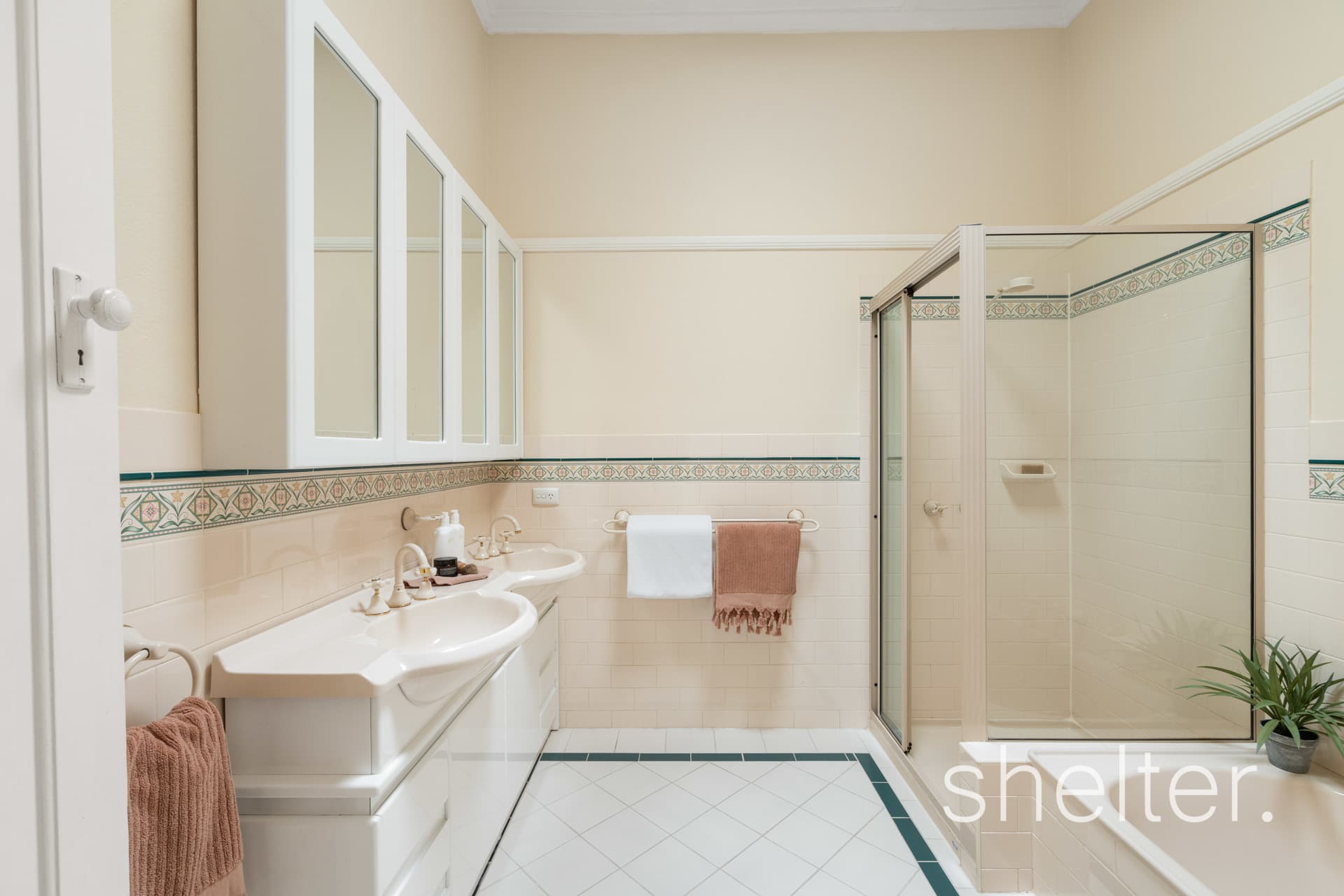 1 Barbara Avenue Glen Iris, Glen Iris - Thumbnail 7