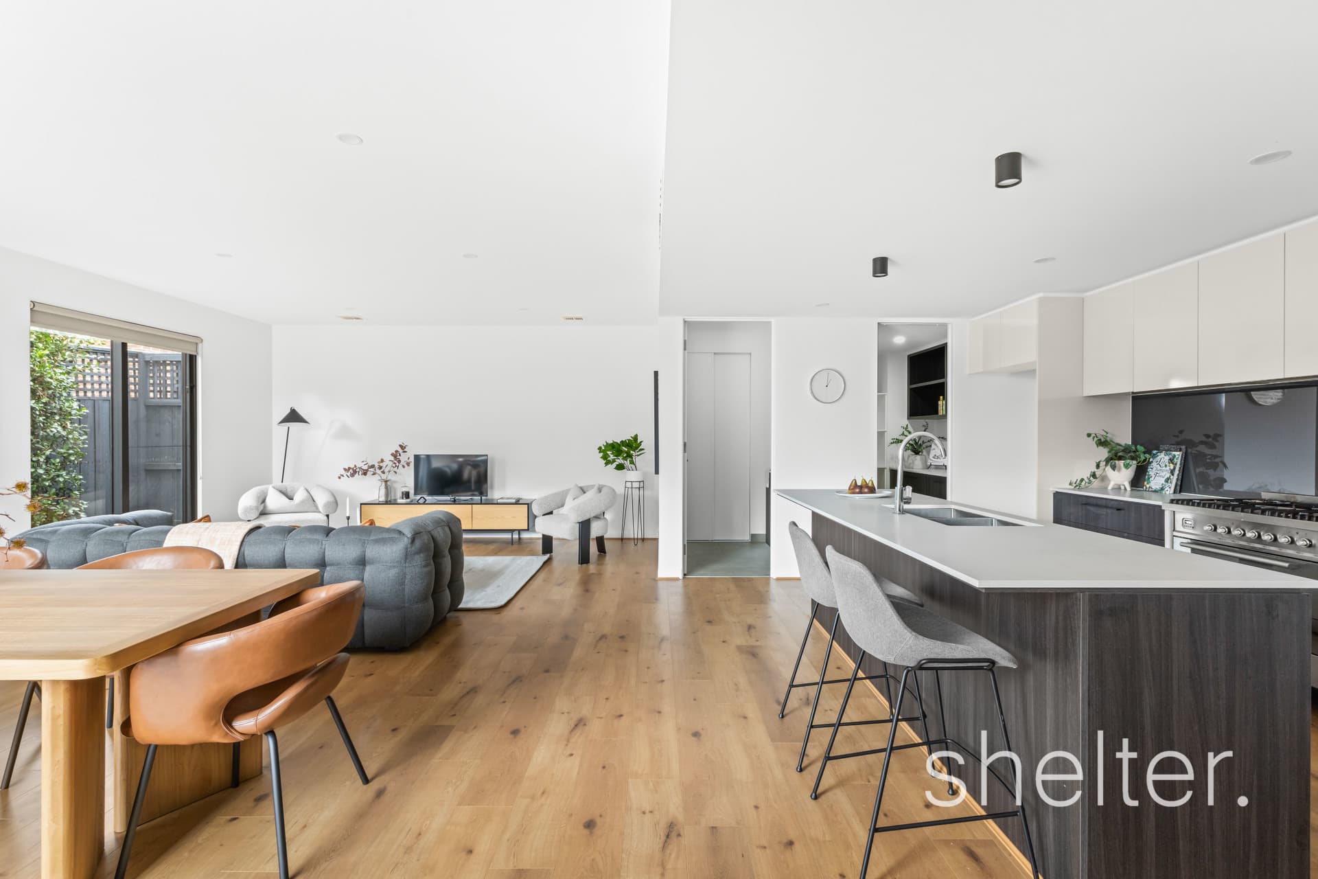 28 Samarinda Avenue Ashburton, Ashburton - Thumbnail 2