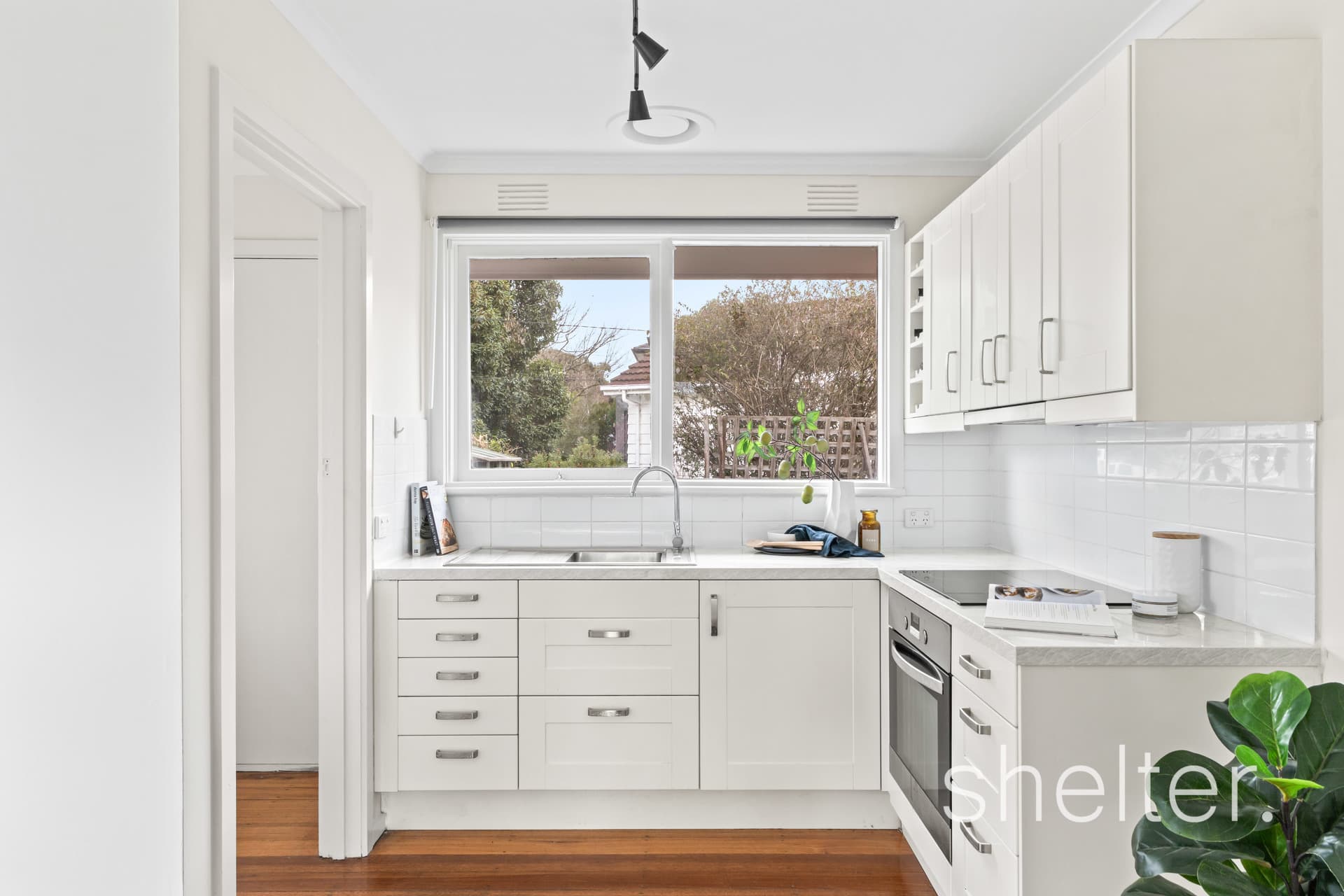 1/28 McComas Grove Burwood, Burwood - Thumbnail 6