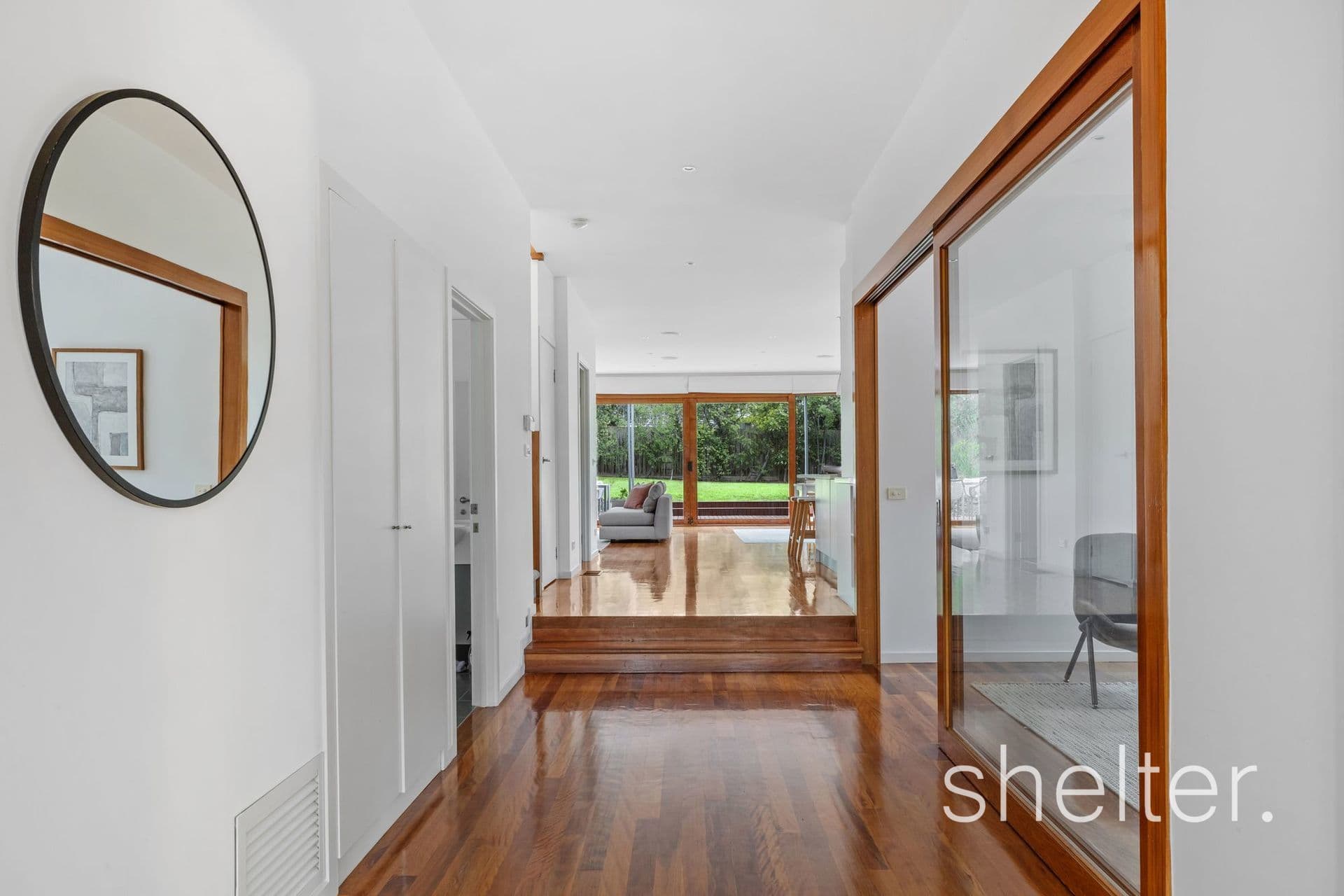 8 Francis Crescent Glen Iris, Glen Iris - Thumbnail 2