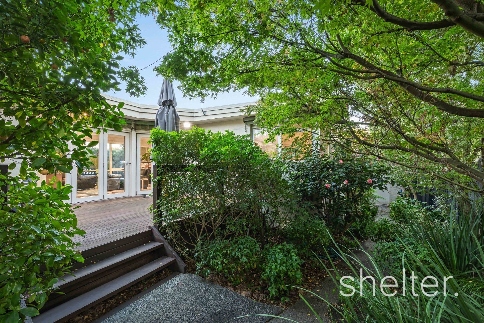 15 Great Valley Road Glen Iris, Glen Iris - Thumbnail 2