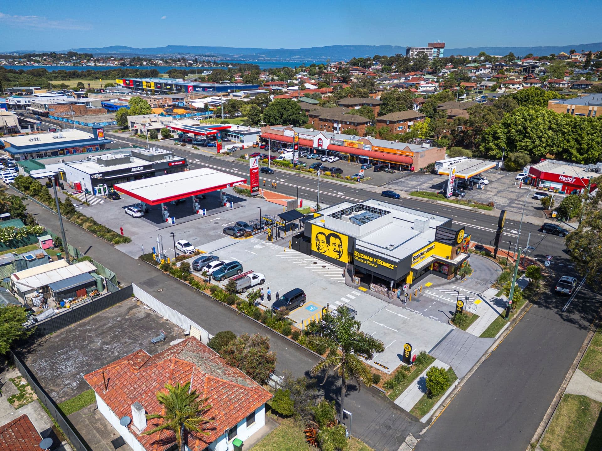 27-37 King Street, Warrawong, Warrawong - Thumbnail 3