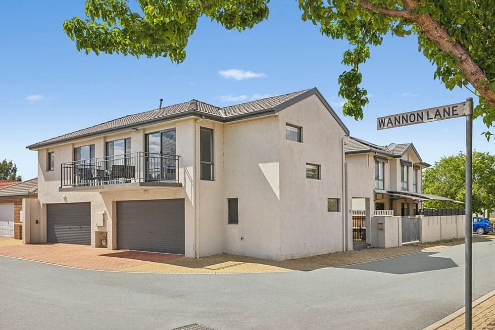2/31 Cultivation Street, Harrison, Harrison - Image 1