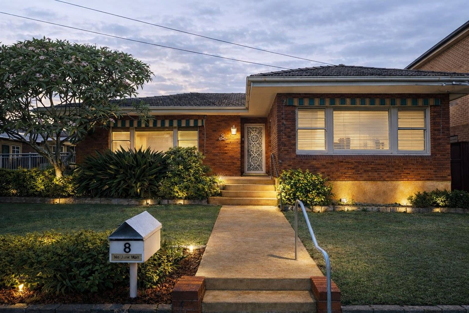8 Archbald Avenue, Brighton-le-sands, Brighton-Le-Sands - Image 1