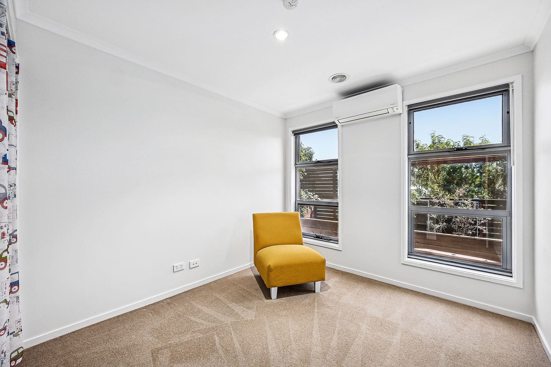 68 Cocoparra Crescent, Crace, Crace - Thumbnail 5