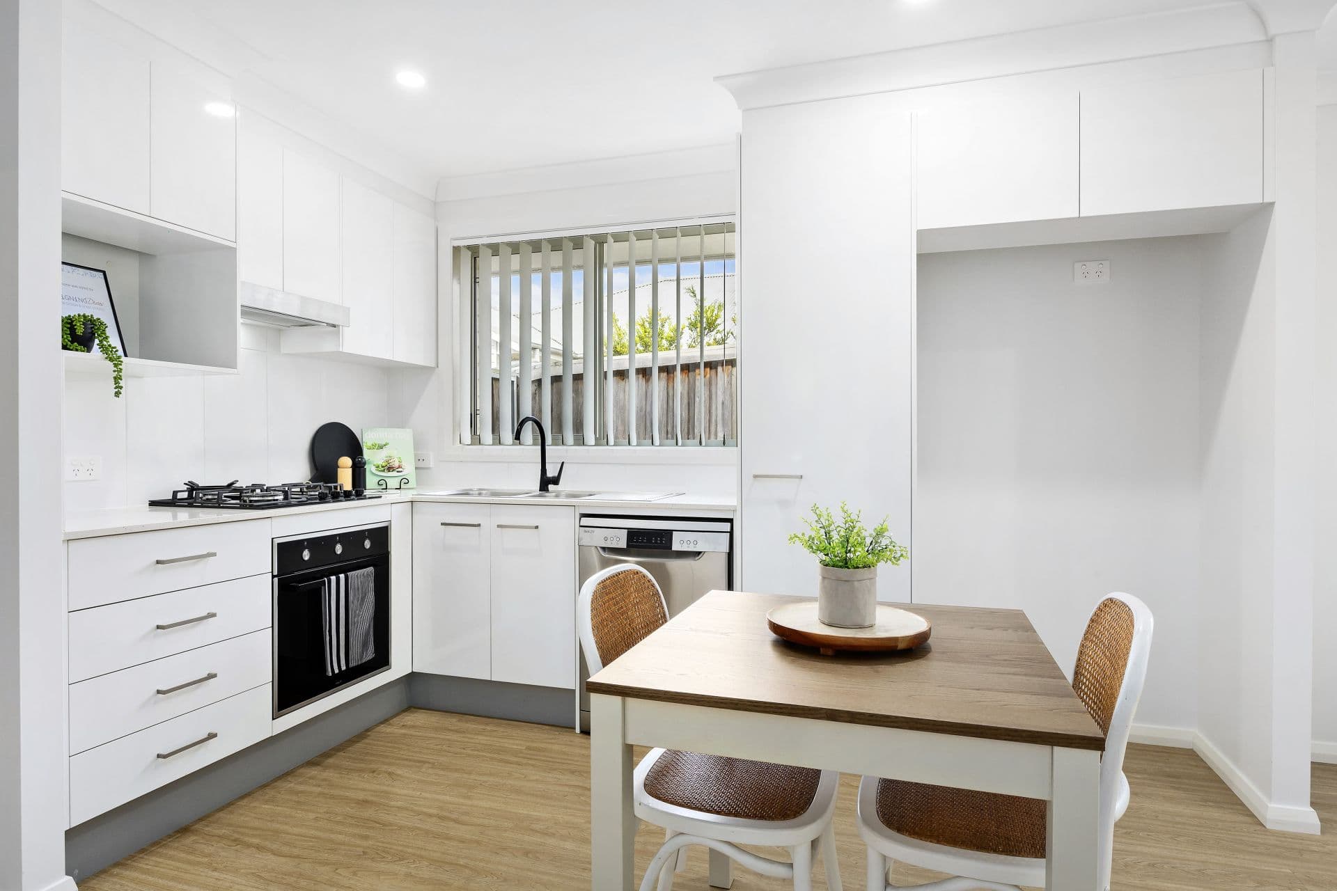 25A Cohen Way, Thrumster, Thrumster - Thumbnail 2