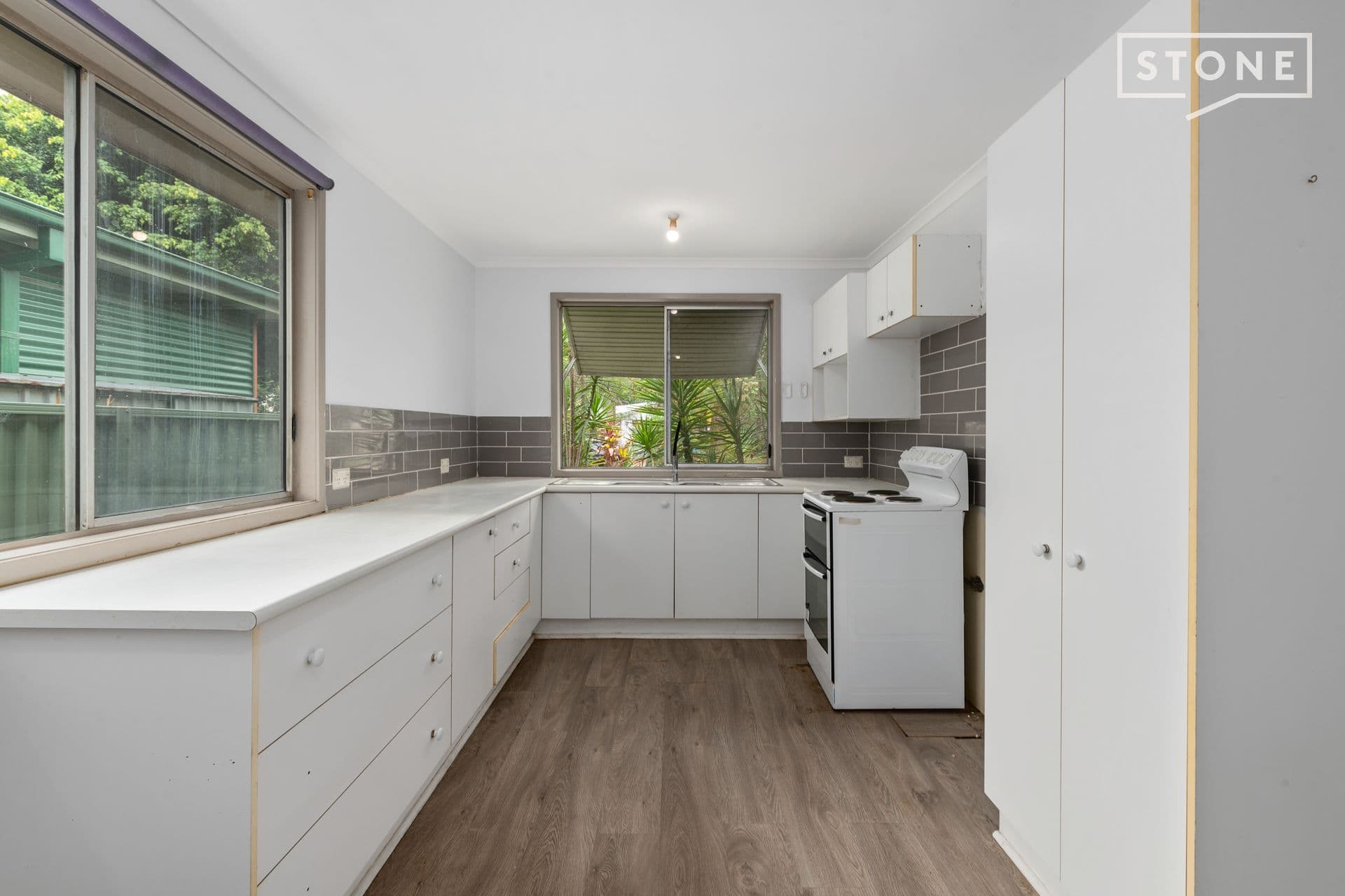 32 Teragalin Drive, Chain Valley Bay NSW, Chain Valley Bay - Thumbnail 2