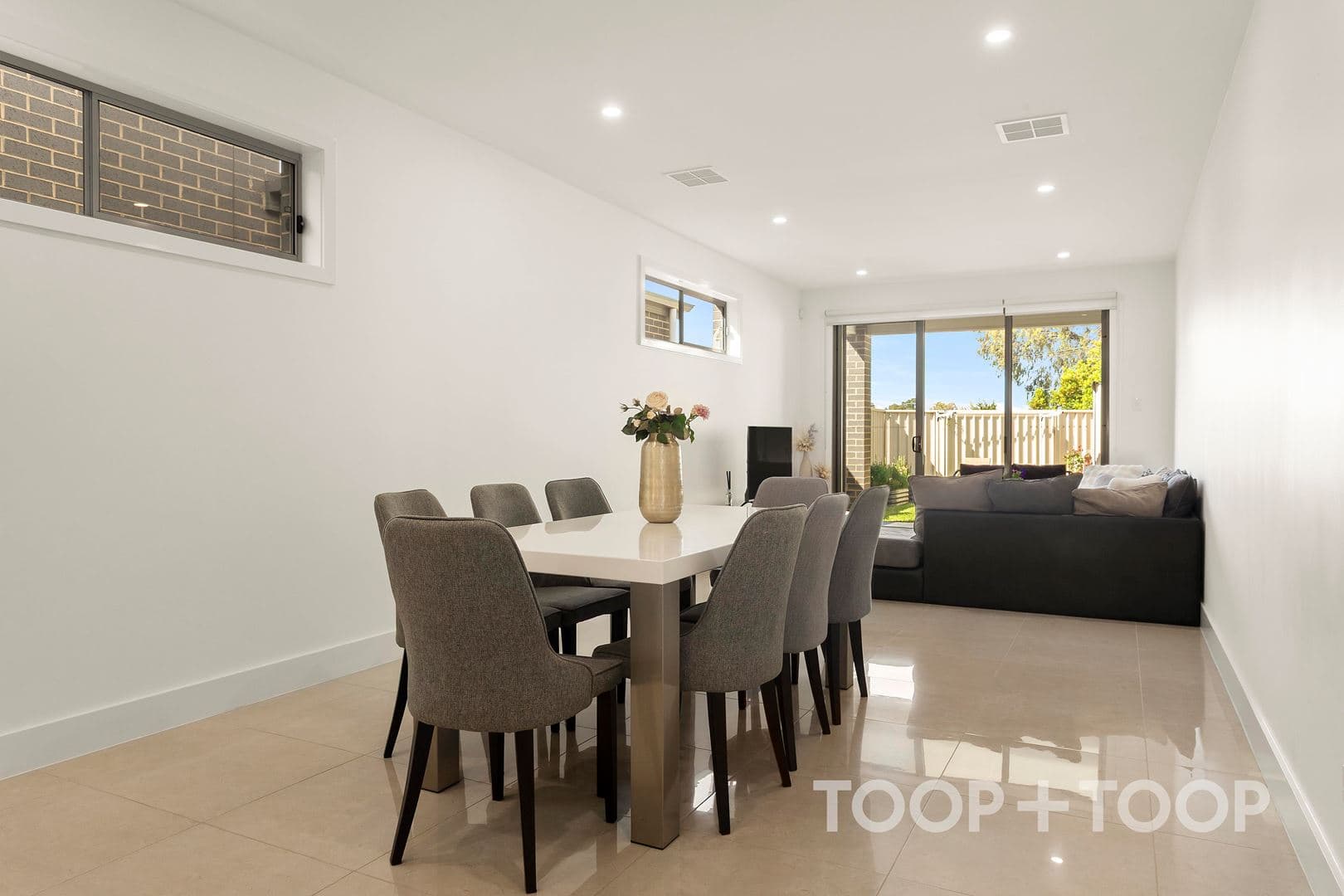 10B Raymel Crescent, Campbelltown SA 5074, Campbelltown - Thumbnail 2