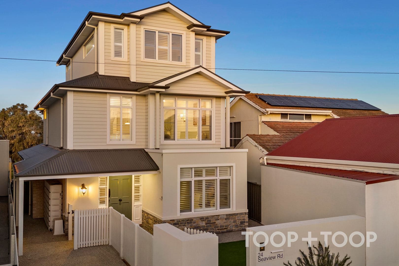 24 Seaview Road, Tennyson SA 5022, Tennyson - Image 1