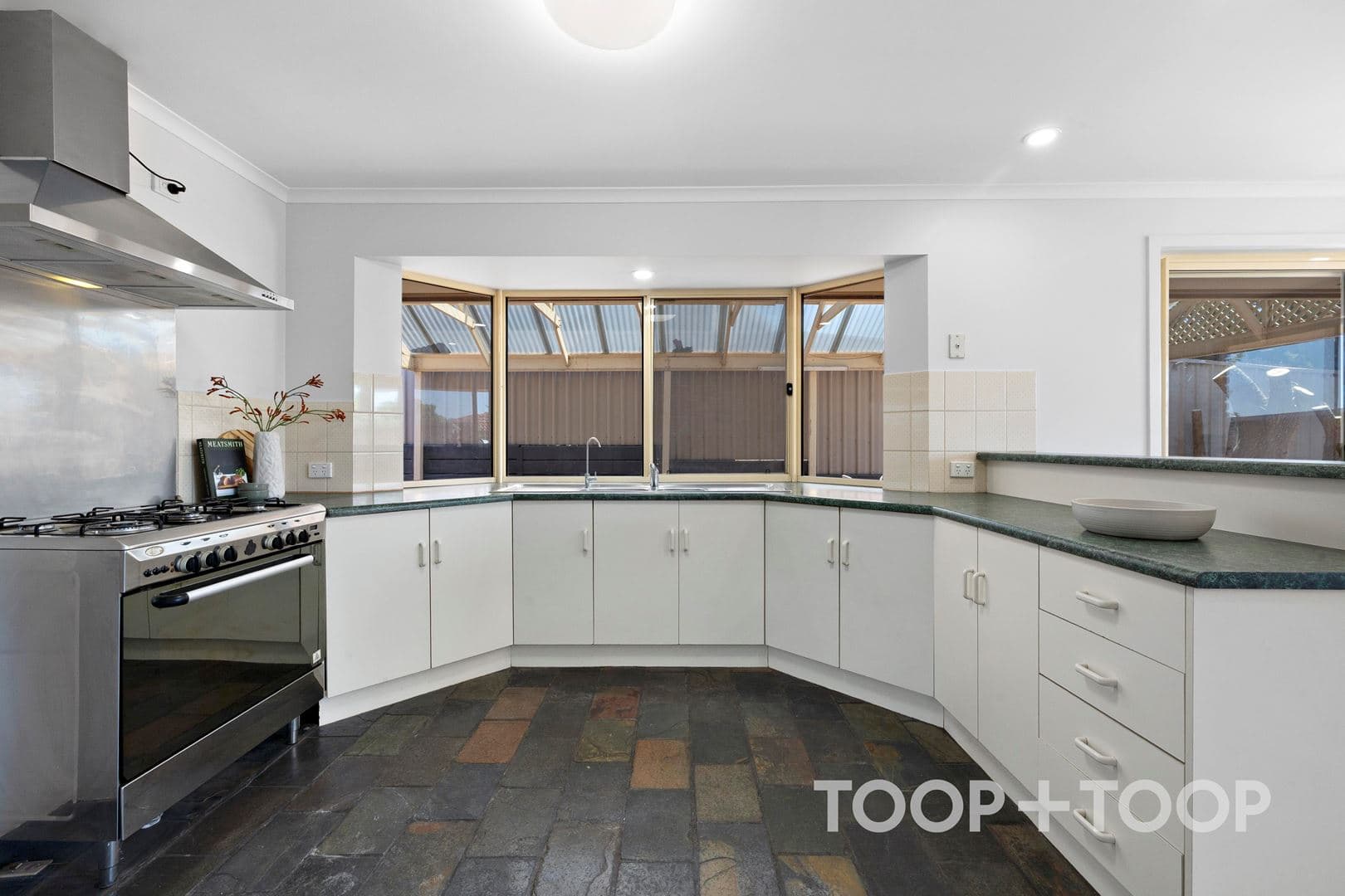 7 Amisfield Crescent, Greenwith SA 5125, Greenwith - Thumbnail 4