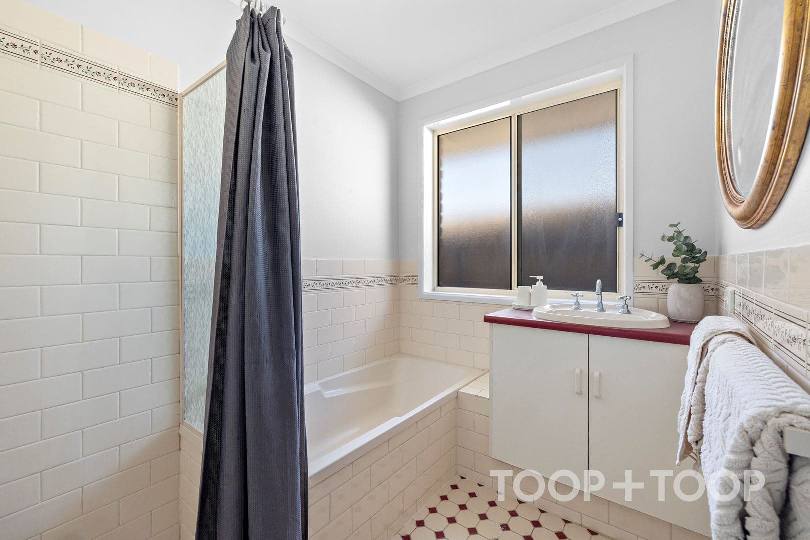 7 Amisfield Crescent, Greenwith SA 5125, Greenwith - Thumbnail 8