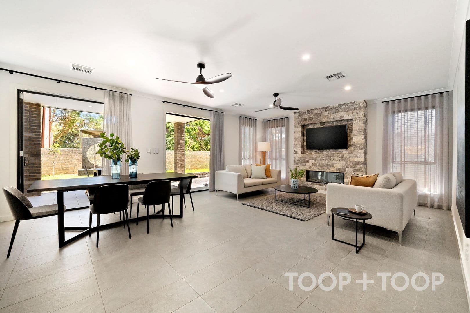 33 Pine Lodge Crescent, Grange SA 5022, Grange - Thumbnail 3