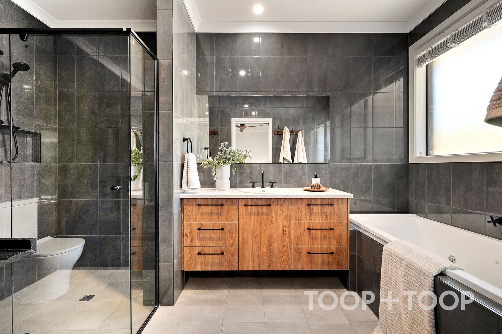 33 Pine Lodge Crescent, Grange SA 5022, Grange - Thumbnail 8