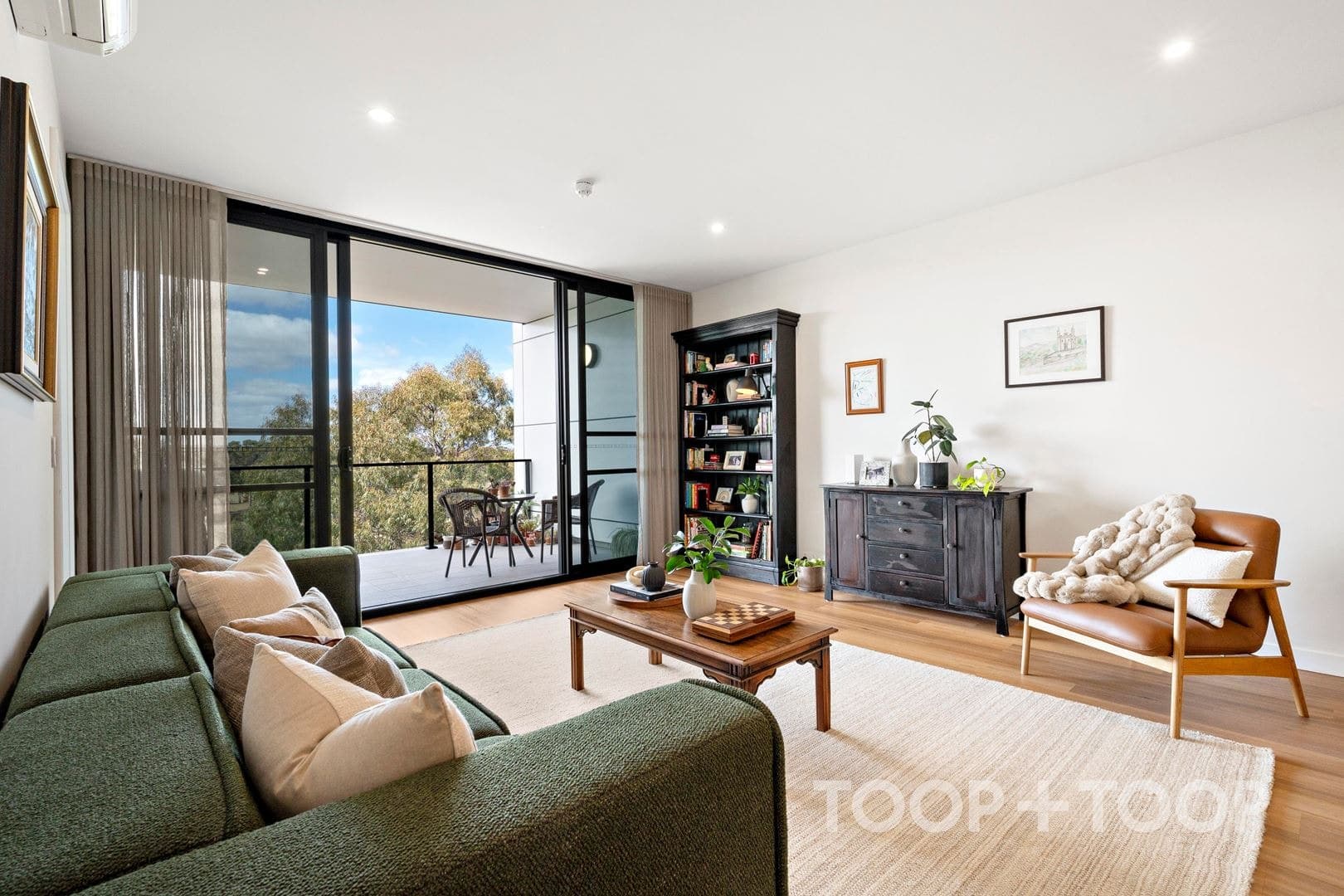304 / 62 South Terrace, Adelaide SA 5000, Adelaide - Thumbnail 2