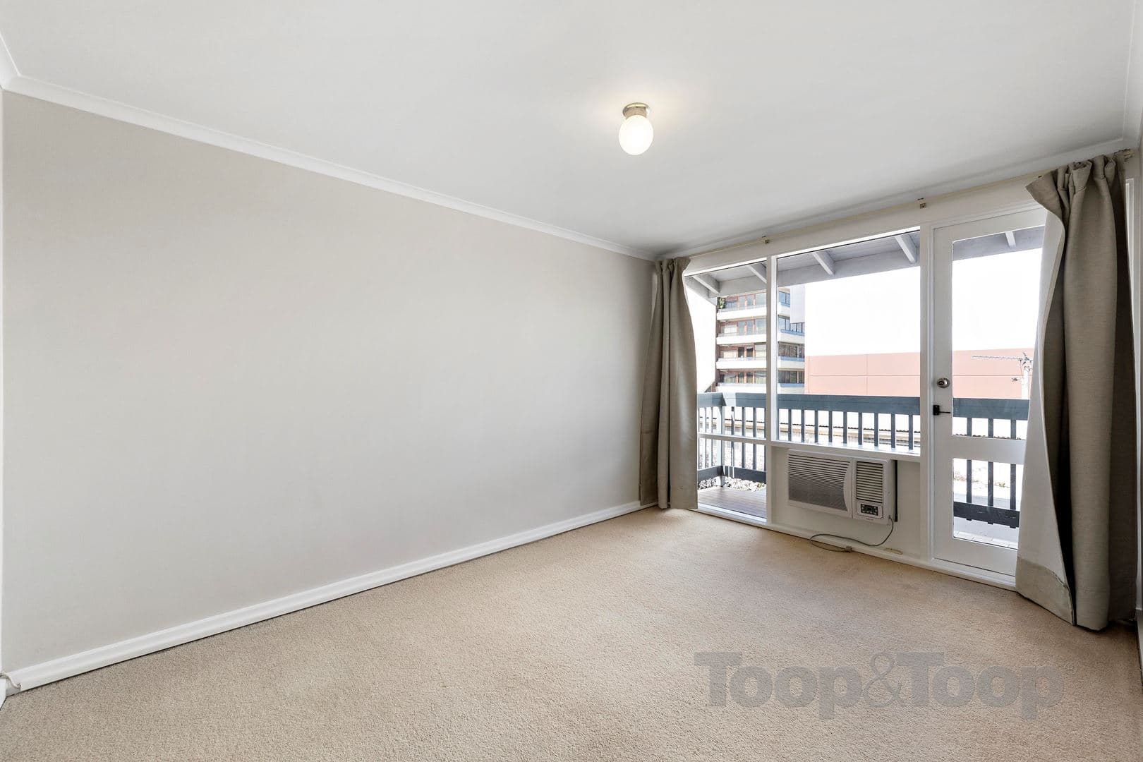 1 / 15 Owen Street, Adelaide SA 5000, Adelaide - Thumbnail 4