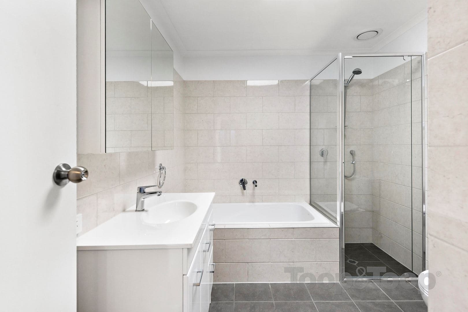 1 / 15 Owen Street, Adelaide SA 5000, Adelaide - Thumbnail 7