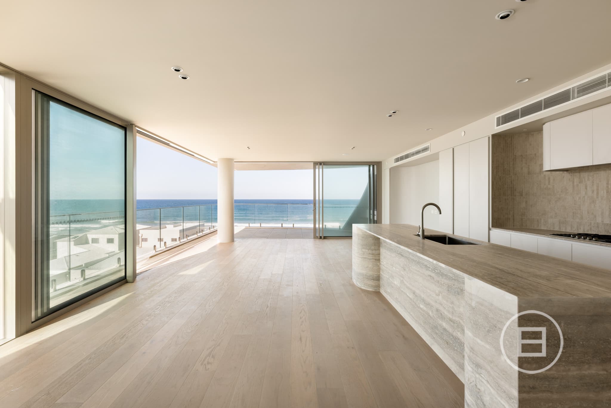 12/152 Jefferson Lane, PALM BEACH, QLD, Palm Beach - Thumbnail 2