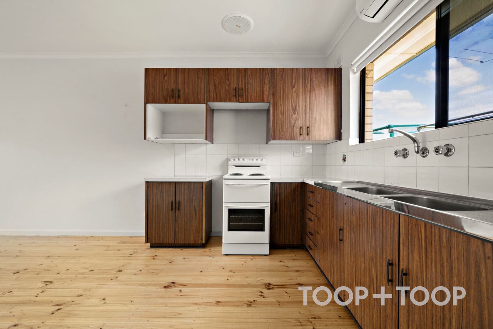 2 / 4 Vine Terrace,Klemzig SA 5087, Klemzig - Thumbnail 2