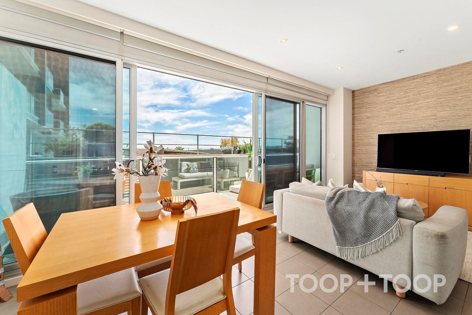 202 / 61-69 Brougham Place, North Adelaide SA 5006, North Adelaide - Thumbnail 4